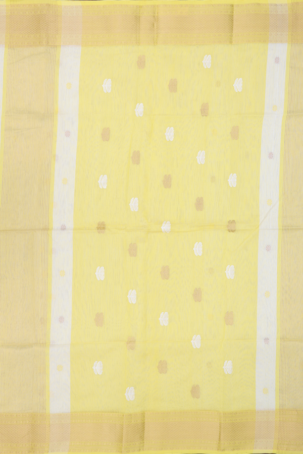 Maheswari Silk Cotton Saree In White With Floral Buttas