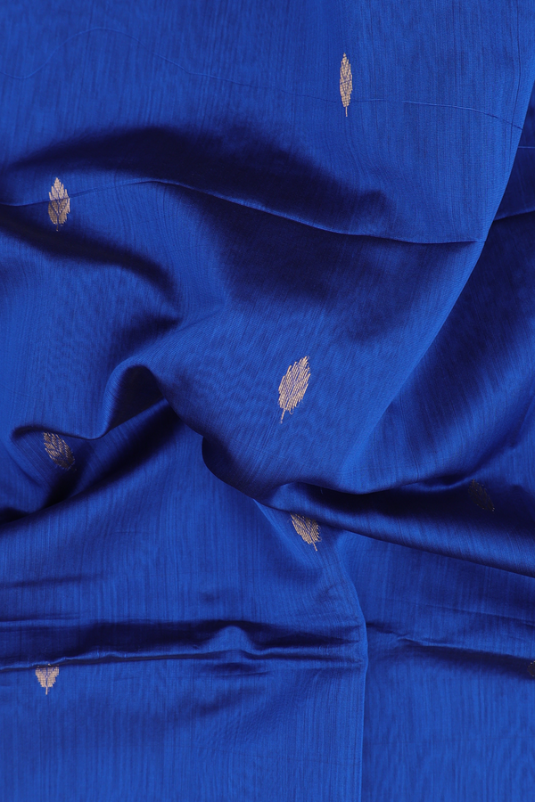 Maheswari Silk Cotton Saree In Blue With Leaf Buttas