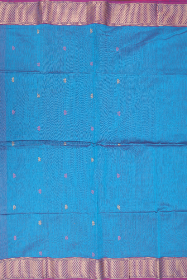 Maheswari Silk Cotton Saree In Blue With Floral Buttas