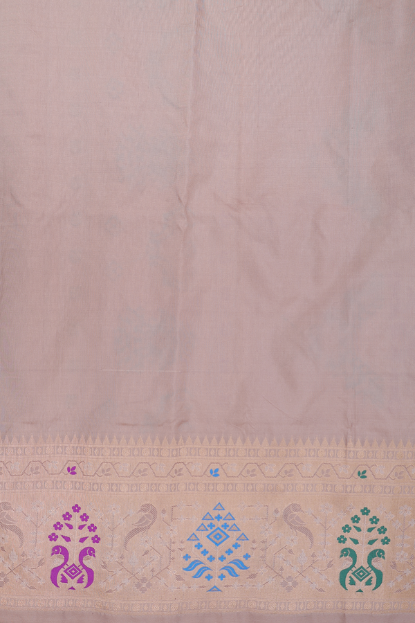 Paithani Silk Saree In Forest Green With Peacock Buttas
