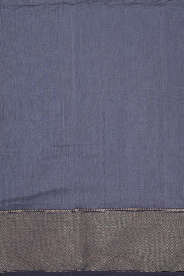 Maheswari Silk Cotton Saree In Grey With Floral Buttas