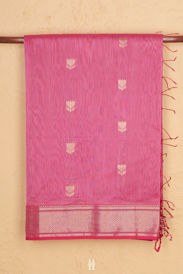 Maheswari Silk Cotton Saree In Pink With Floral Buttas