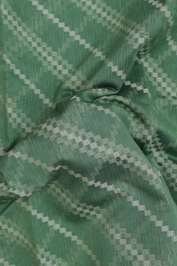 Kota Cotton Saree In Fern Green With Diagonal Design