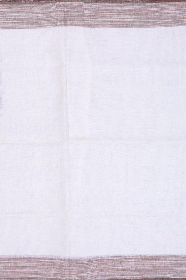 Linen Saree In White With Contrast Border