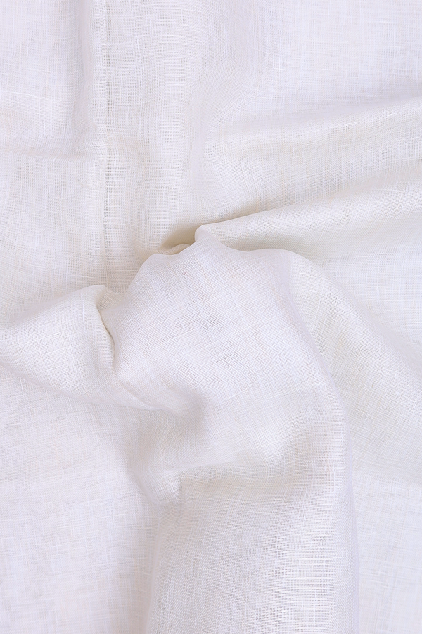Linen Saree In White With Contrast Border