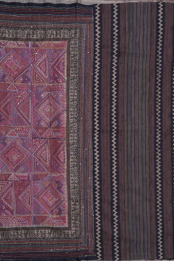 Tussar Silk Saree In Mulberry With Embroidered Buttas