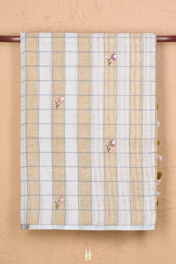 Linen Saree In Brown And White With Checks Design