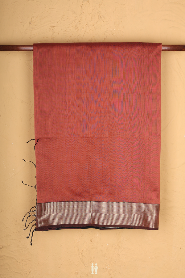 Maheswari Silk Cotton Saree In Brick Red With Zari Border