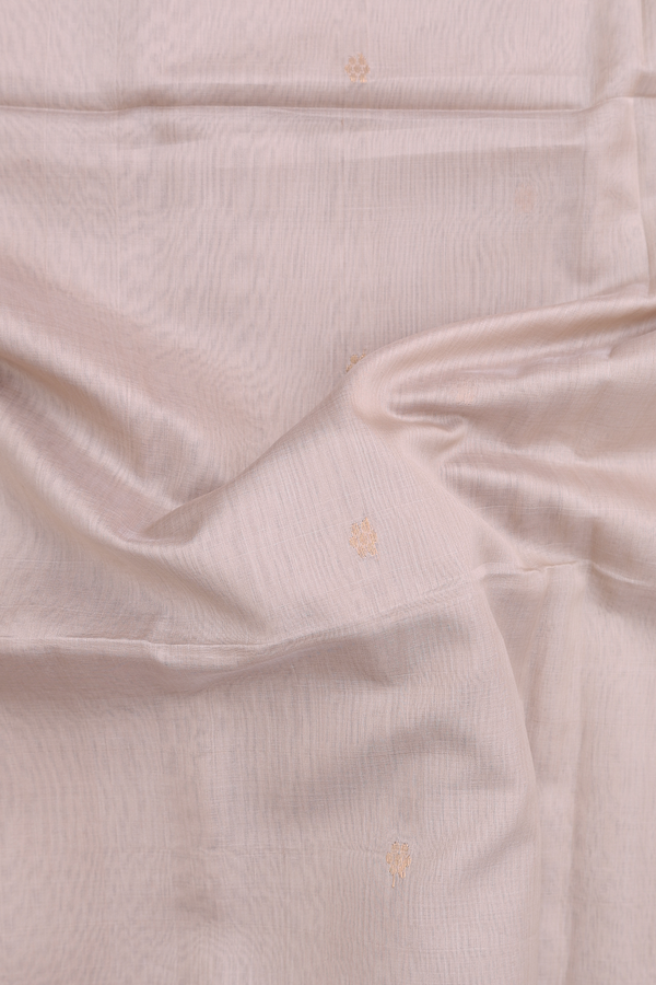 Maheswari Silk Cotton Saree In Cream With Floral Buttas