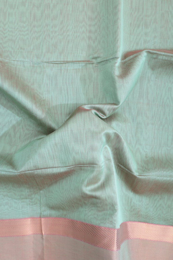 Maheswari Silk Cotton Saree In Green With Contrast Border