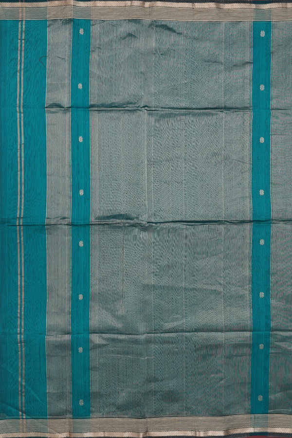 Maheswari Silk Cotton Saree In Green With Floral Buttas