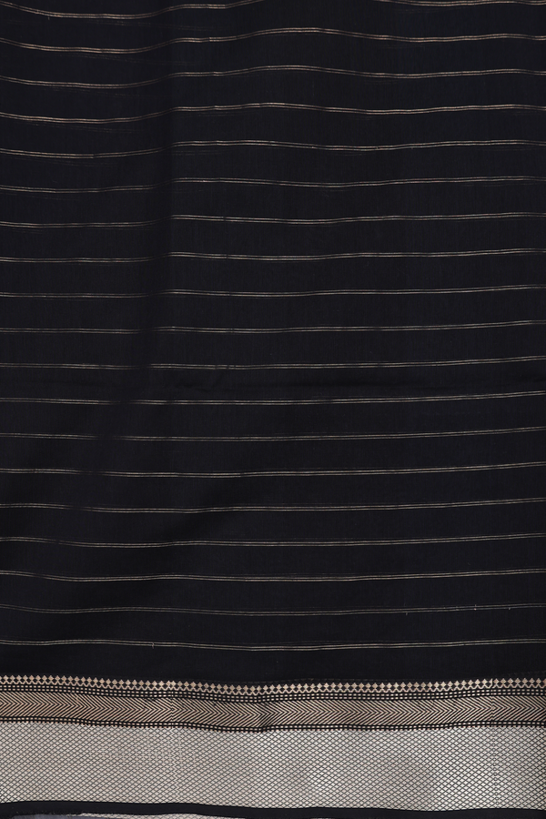 Maheswari Silk Cotton Saree In Grey With Checks Design