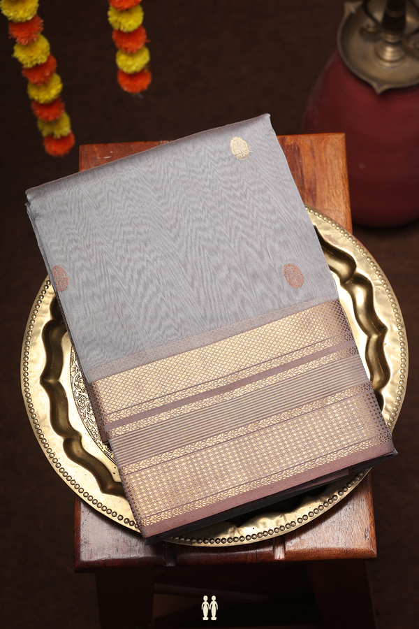 Maheswari Silk Cotton Saree In Grey With Buttas