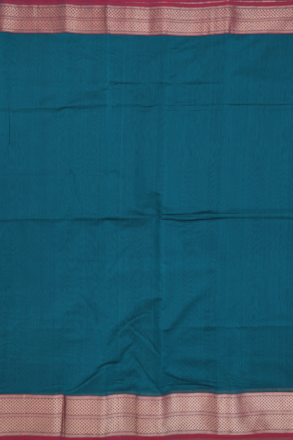 Maheswari Silk Cotton Saree In Ramar Green With Zari Border