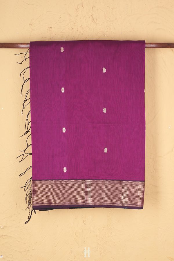 Maheswari Silk Cotton Saree In Purple With Floral Buttas
