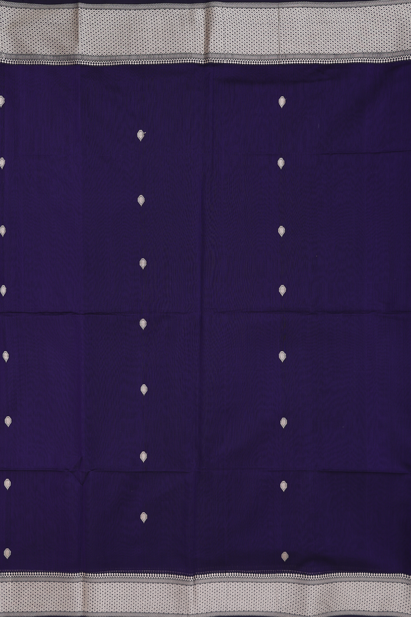 Maheswari Silk Cotton Saree In Purple With Threadwork Buttas