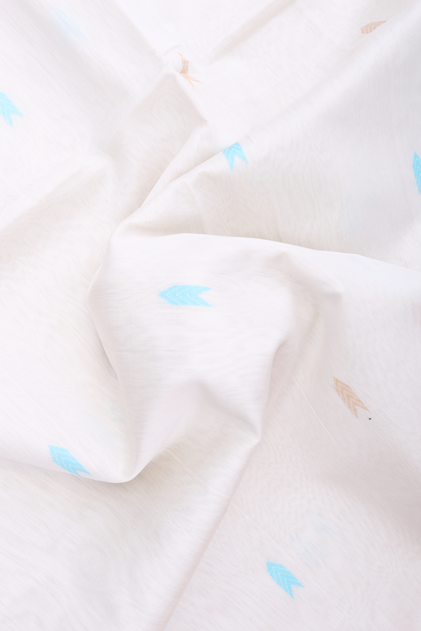 Maheswari Silk Cotton Saree In White With Allover Buttas