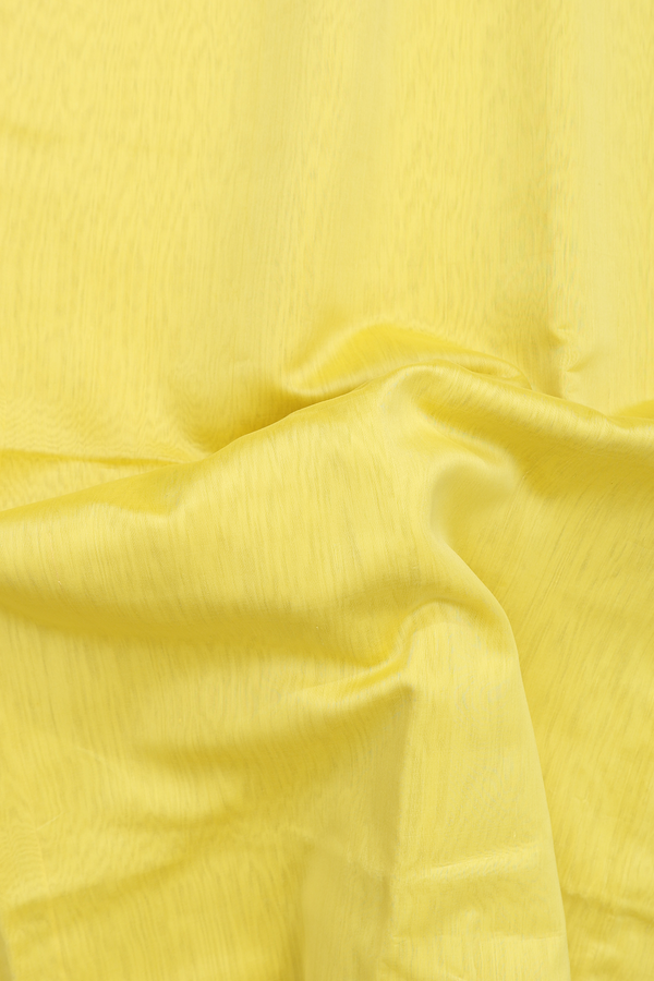 Maheswari Silk Cotton Saree In Yellow With Contrast Border