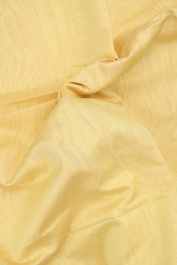Maheswari Silk Cotton Saree In Yellow With Contrast Border