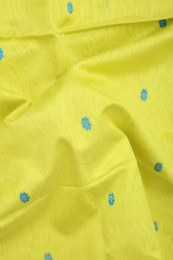 Maheswari Silk Cotton Saree In Yellow With Floral Buttas