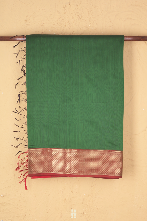 Maheswari Silk Cotton Saree Leaf Green With Contrast Border