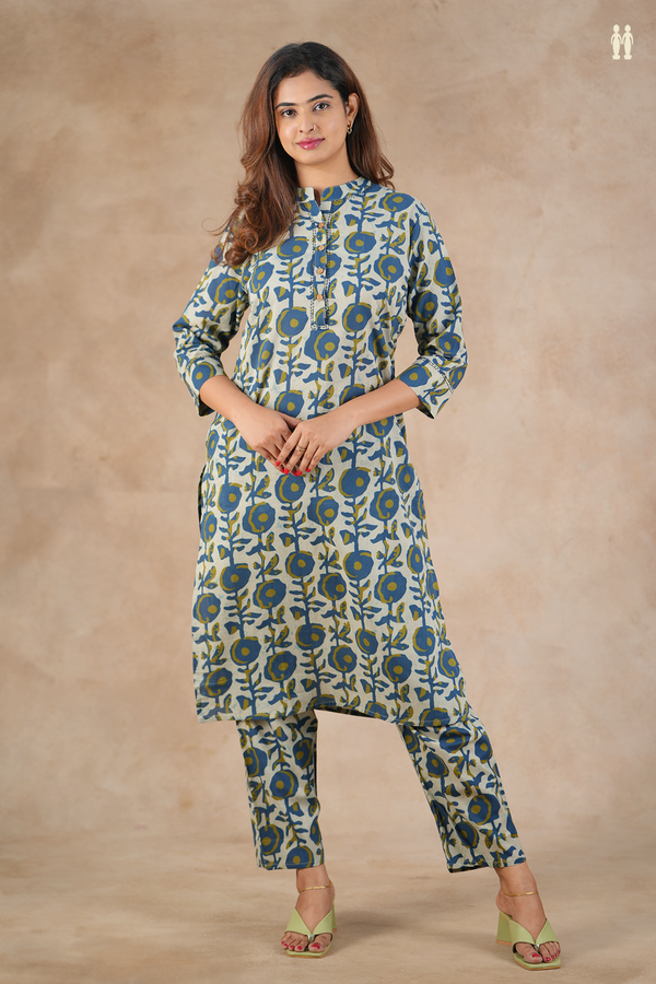 Mandarin Neck Printed Design Light Grey Cotton Salwar Set
