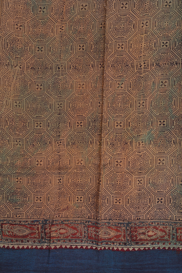 Mangalagiri Cotton Saree In Dual Tone With Printed Design