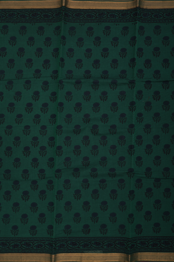 Mangalagiri Cotton Saree In Emerald Green With Floral Buttas