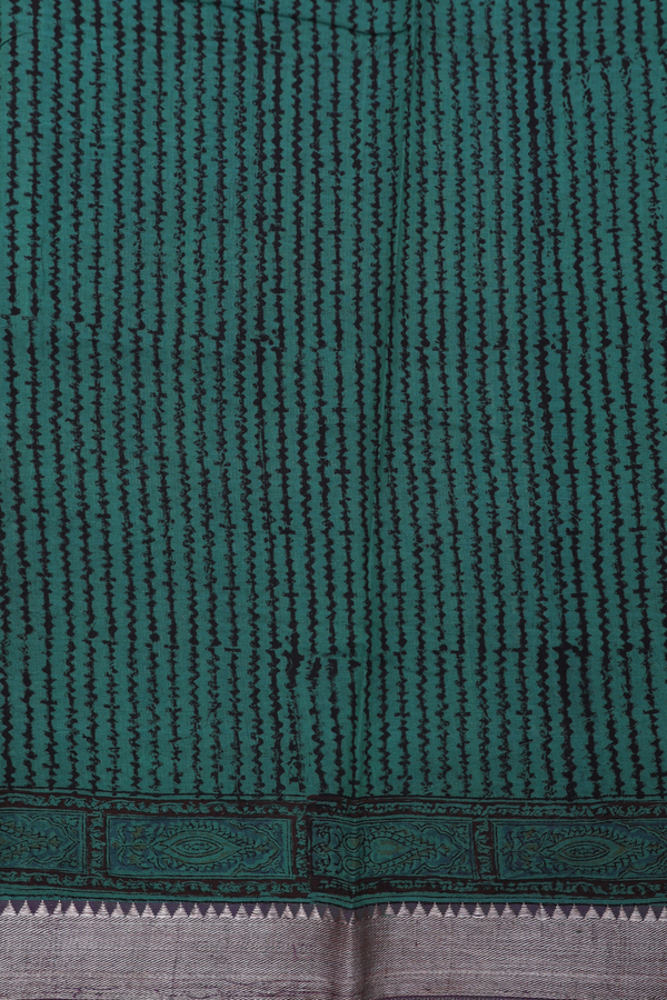Mangalagiri Cotton Saree In Green With Floral Design