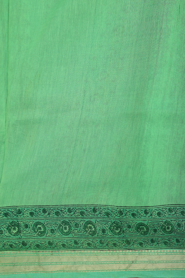 Mangalagiri Cotton Saree In Green With Floral Printed Design