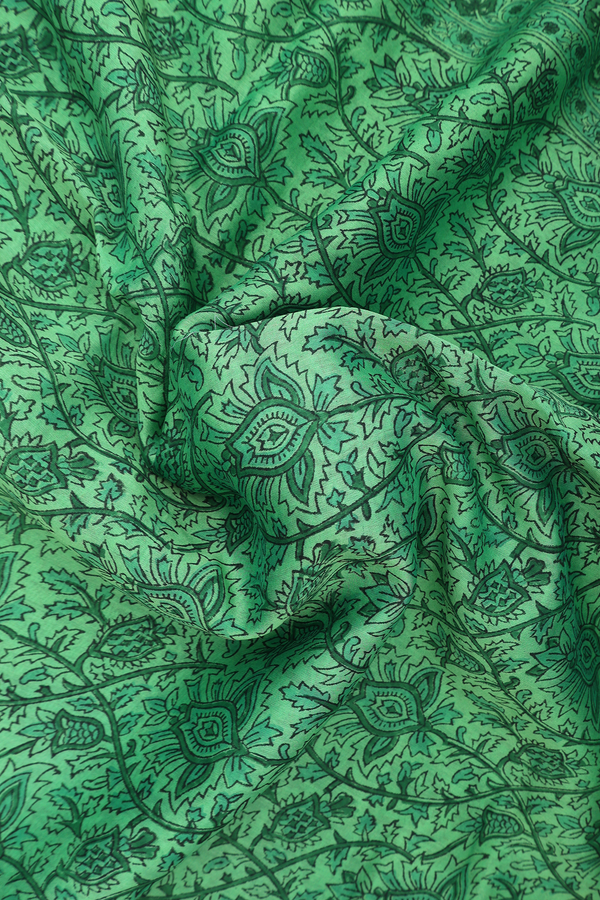 Mangalagiri Cotton Saree In Green With Floral Printed Design