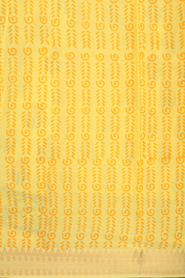 Mangalagiri Cotton Saree In Lemon Yellow With Floral Buttas