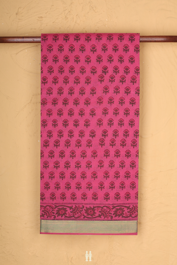 Mangalagiri Cotton Saree In Orchid Pink With Floral Buttas