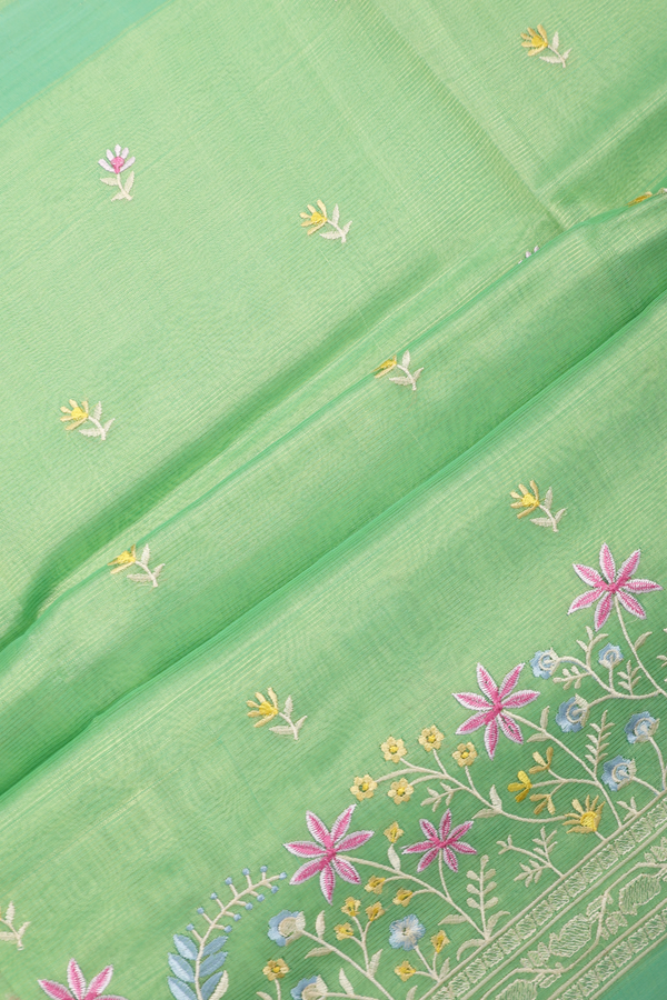 Mangalagiri Cotton Saree In Pale Green With Floral Design