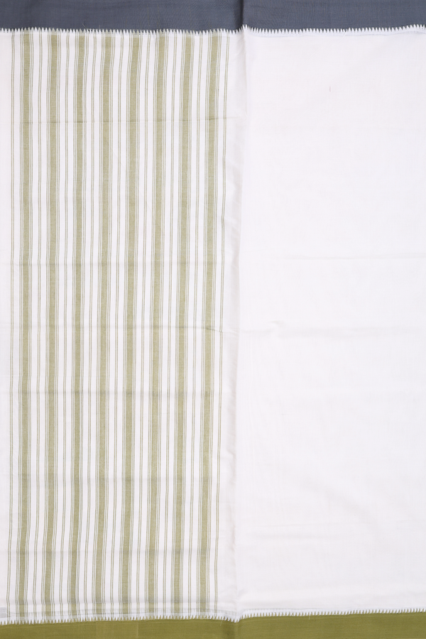 Mangalagiri Cotton Saree In White With Contrast Border