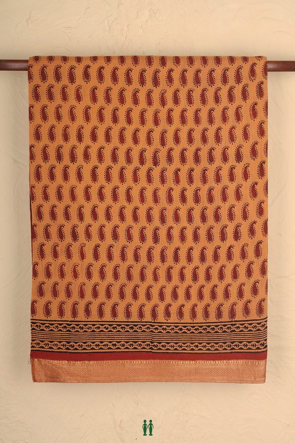 Mangalagiri Cotton Saree Orange With Paisley Printed Design