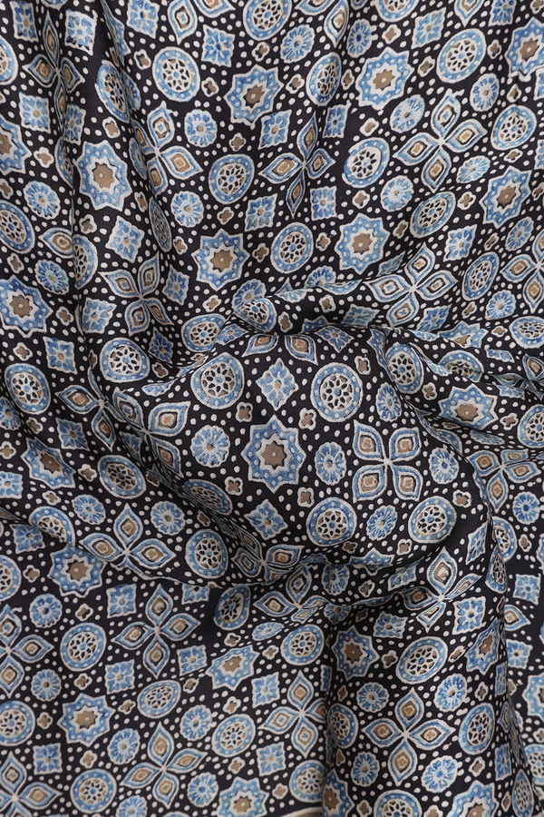 Modal Silk Saree In Black With Allover Design