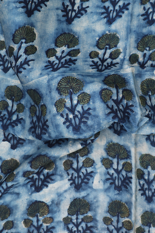 Modal Silk Saree In Blue With Floral Motifs