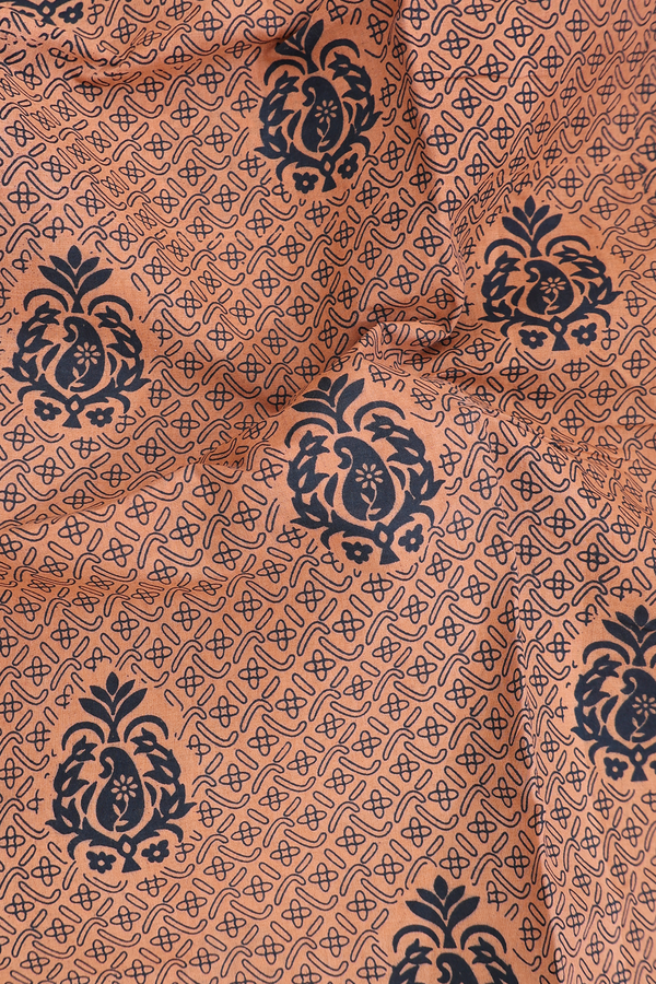 Sungudi Cotton Saree In Brown With Printed Design