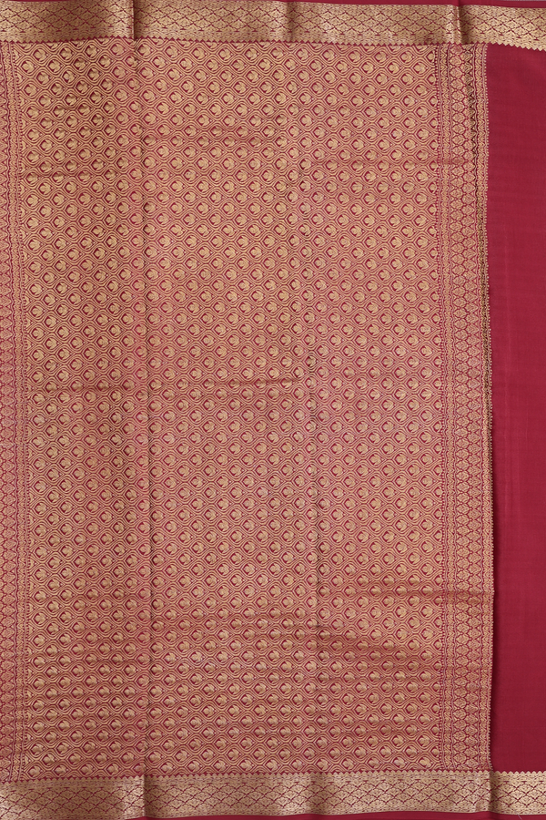Mysore Silk Saree In Emerald Green With Paisley Buttas