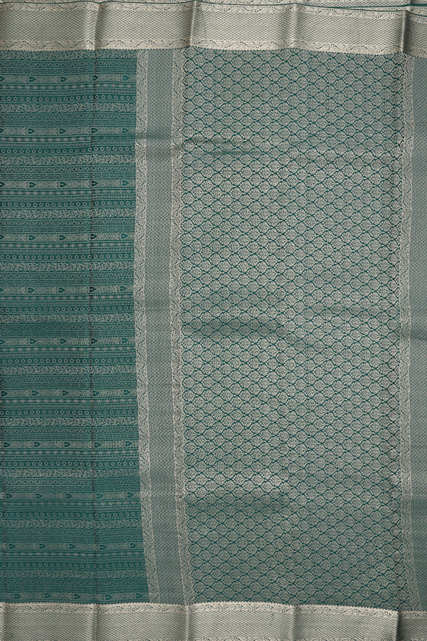 Mysore Silk Saree In Forest Green With Brocade Design