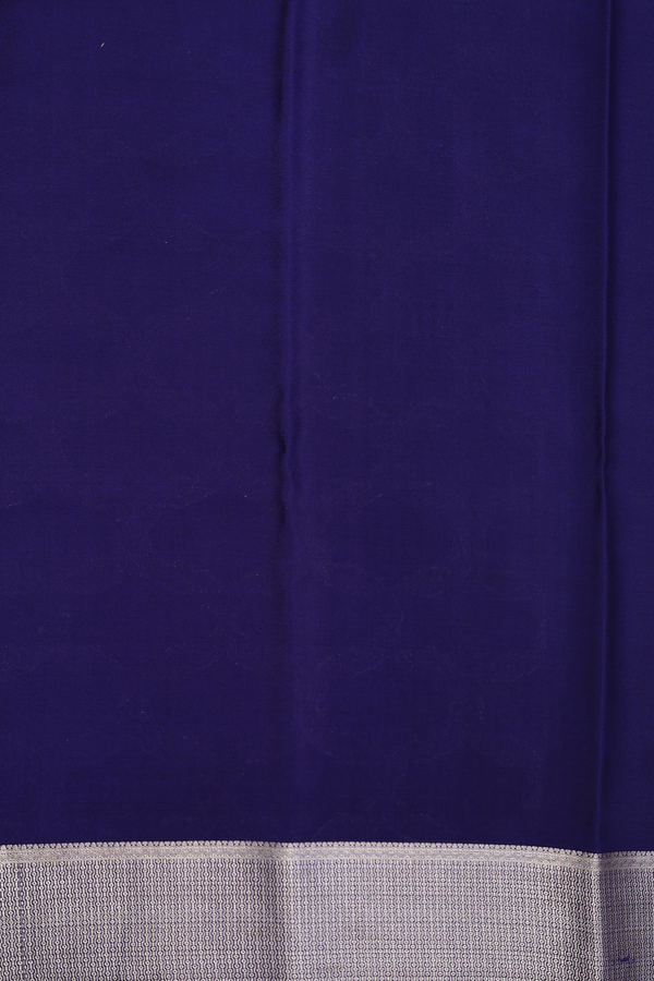 Mysore Silk Saree In Navy Blue With Scallop Design