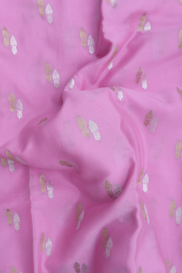 Mysore Silk Saree In Pink With Zari Buttas