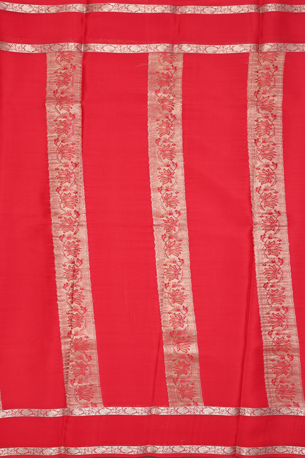 Mysore Silk Saree In Scarlet Red With Ogee Design