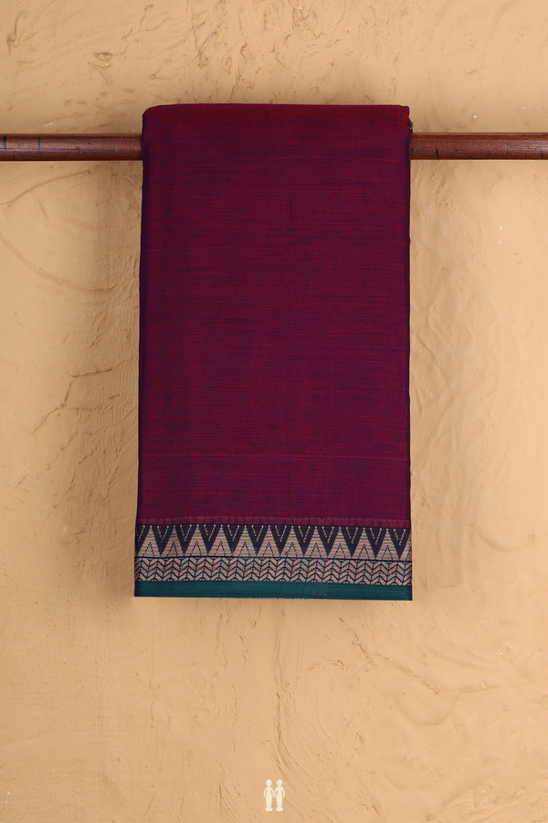 Narayanpet Cotton Saree In Berry Purple With Contrast Border