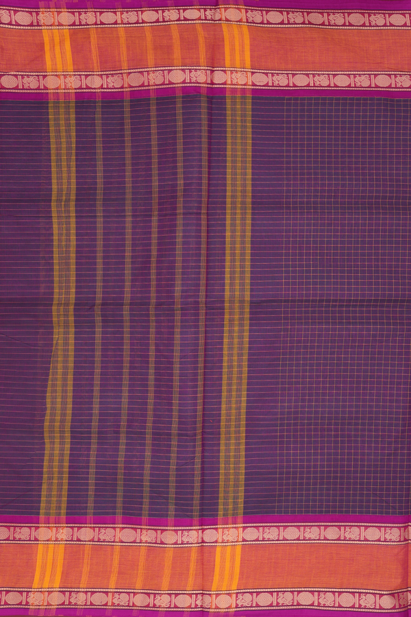 Nine Yards Cotton Saree In Dual Tone With Check Design