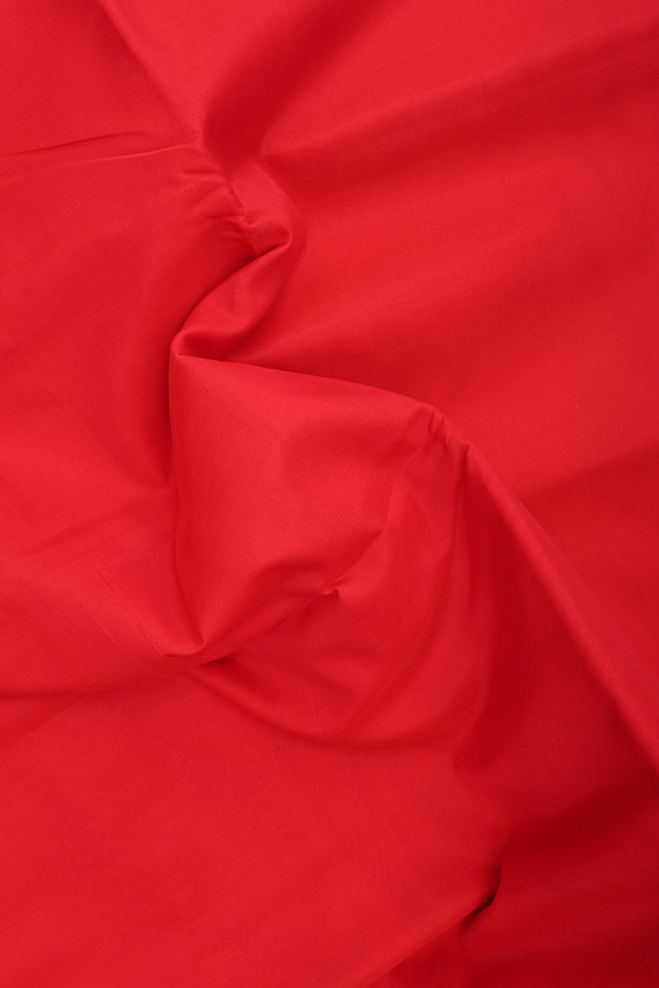Nine Yards Silk Cotton Saree In Red With Arai Maadam Border