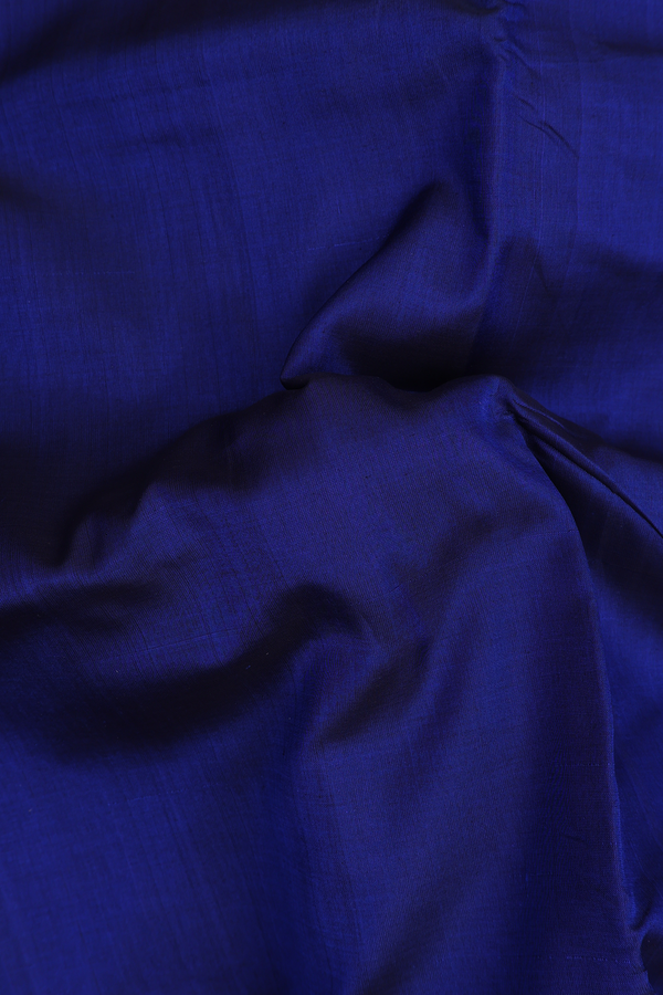 Nine Yards Silk Cotton Saree In Blue With Rettai Pettu Border