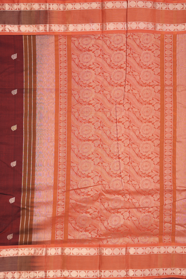 Nine Yards Silk Cotton Saree In Brown With Leaf Buttas