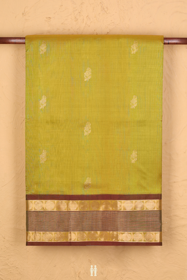 Nine Yards Silk Cotton Saree In Dual Tone With Floral Buttas